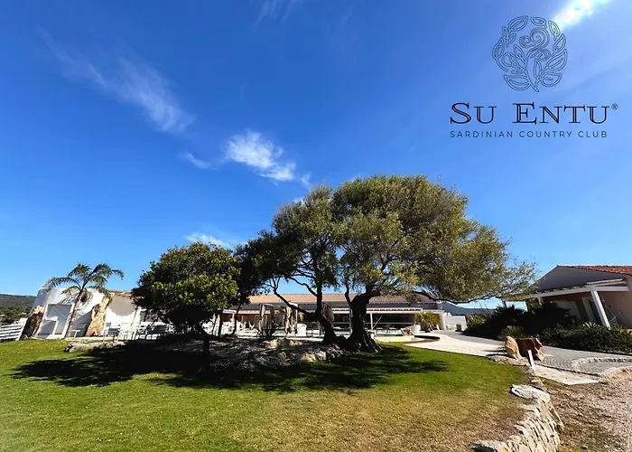 Su Entu Sardinian Country Club אתר נופש