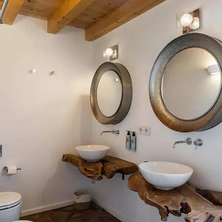 Ośrodek wypoczynkowy Su Entu Boutique 4*