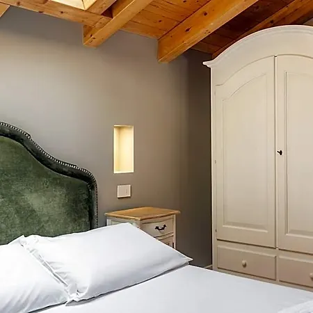 Su Entu Boutique 4*